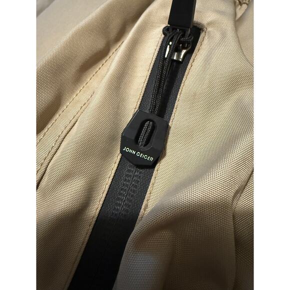 NWOT John Geiger Signature Pocket Cargo Pants in Parachute material M - Picture 4 of 12